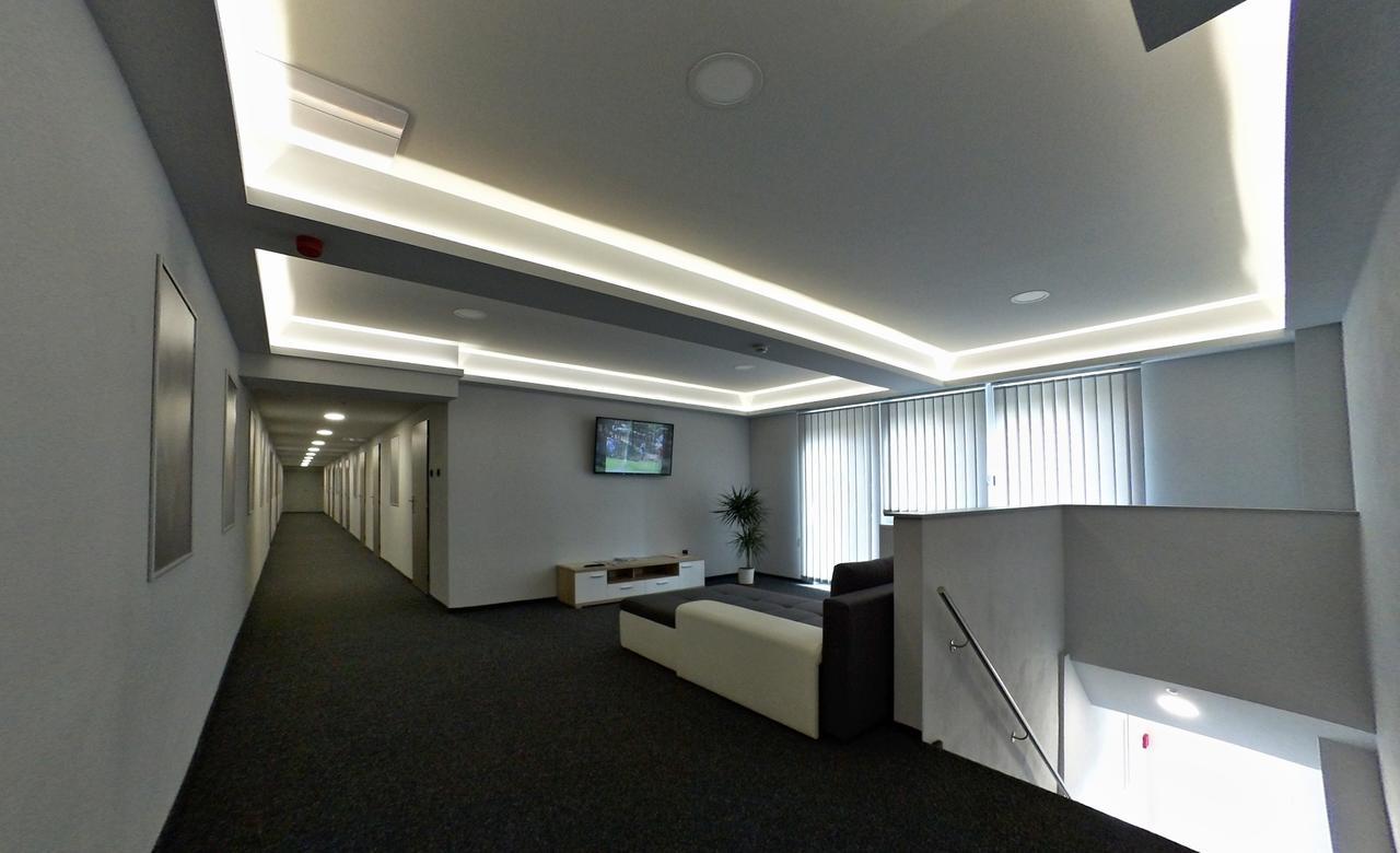 Sporthotel Zimní stadion Benešov Benesov  Exteriér fotografie